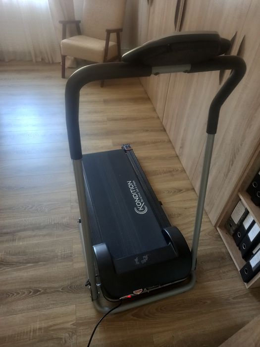 Vand banda de alergat