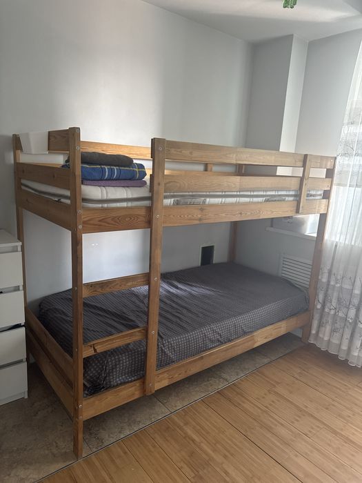 Двухярусная кровать