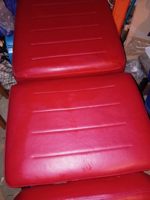 Продаётся косметическая кушетка