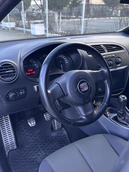 SEAT Leon 2009 — imagine 5