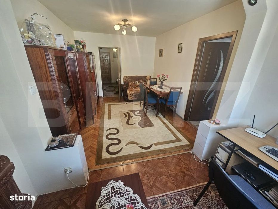 Apartament de vanzare 4 camere - Beclean
