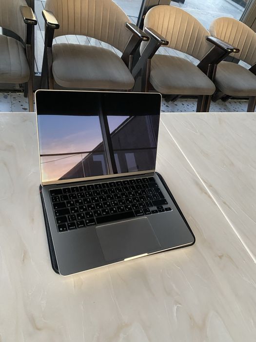 Macbook air m4 16/256