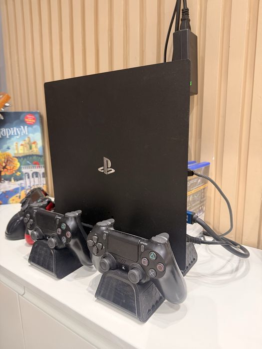 PlayStation 4 Pro 1 ТБ