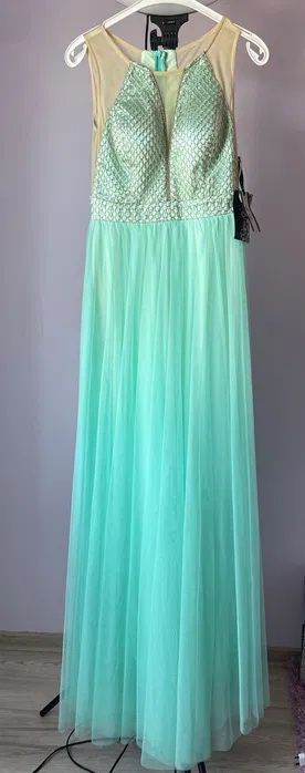 Rochie lungă elegantă