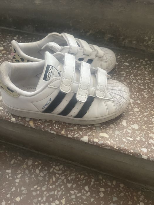 Adidasi Adidas nr 33,5