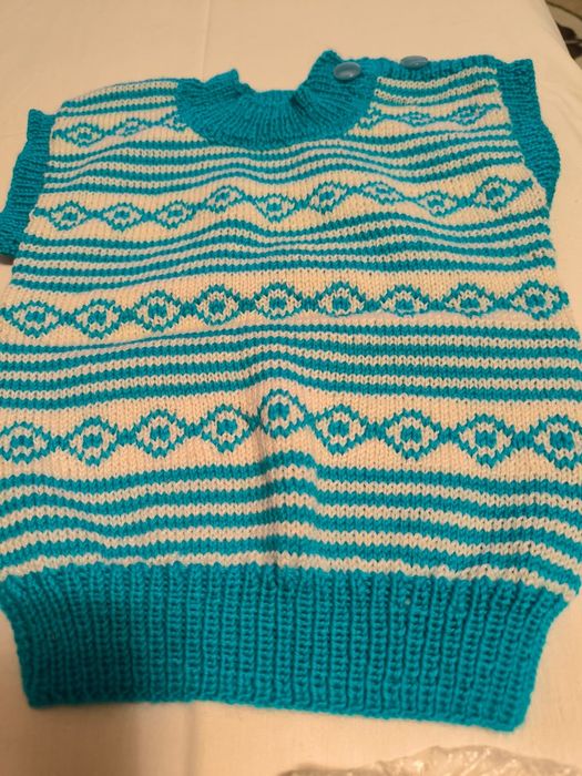 Вязанная детская одежда