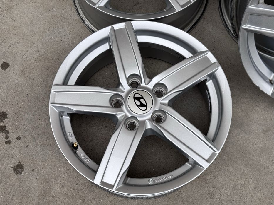 4бр ал Hunday  I30/I20/ 16цола