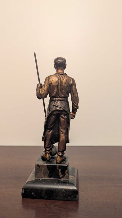 Statuetă Veche din Bronz Masiv – Stil Industrial (Interbelic)