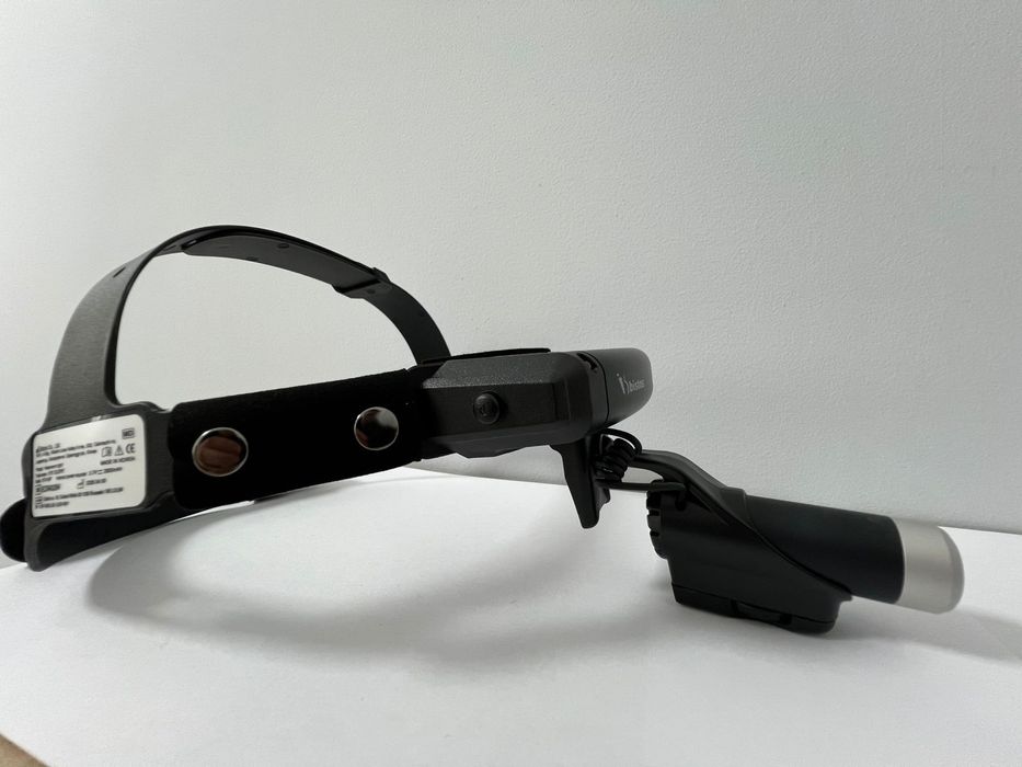 Налобный осветитель