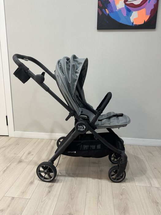 Коляска прогулочная Baby Jogger