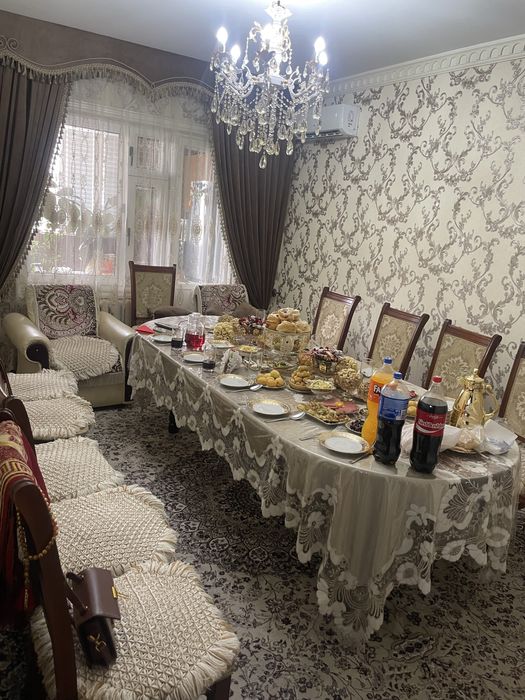 Sergeli 5 uy sotiladi