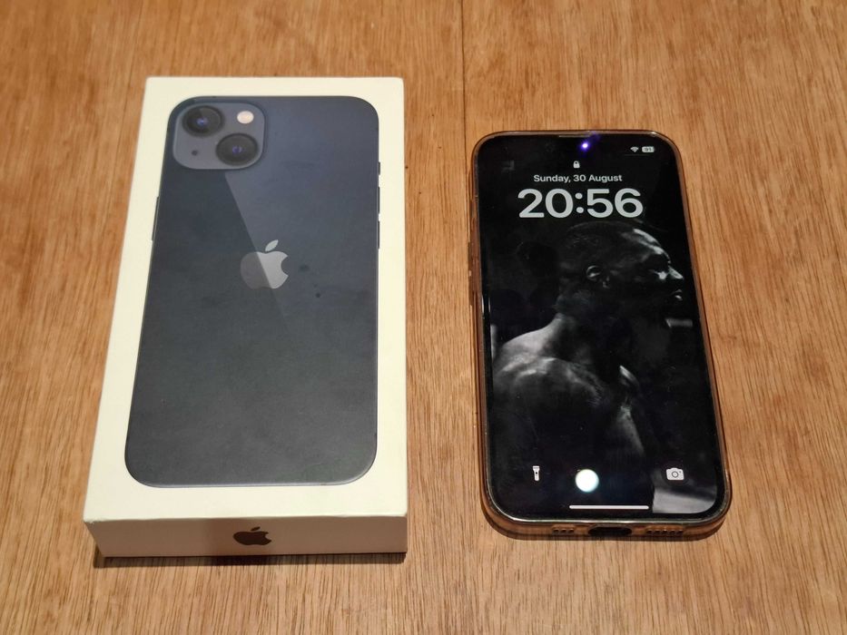 iPhone 13 256gb с кутия