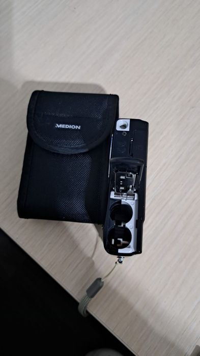Camera foto digitală Medion 14.0 Mp 3X optic zoom Y2K digicam