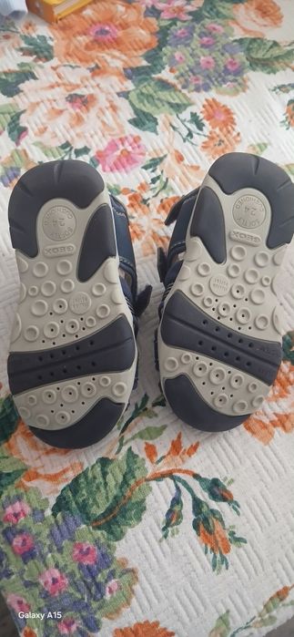 Geox mărimea 24  impecabili