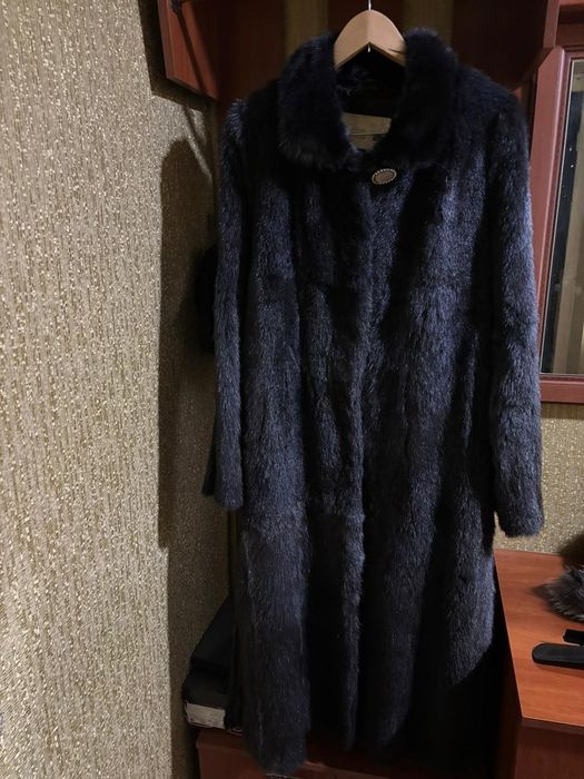 Продам длинную шубу