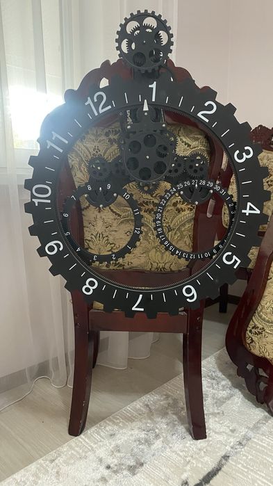 Часы настенные декоративные