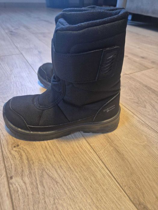 Vand cizme călduroase și impermeabile drumeție Quechua, marimea 32