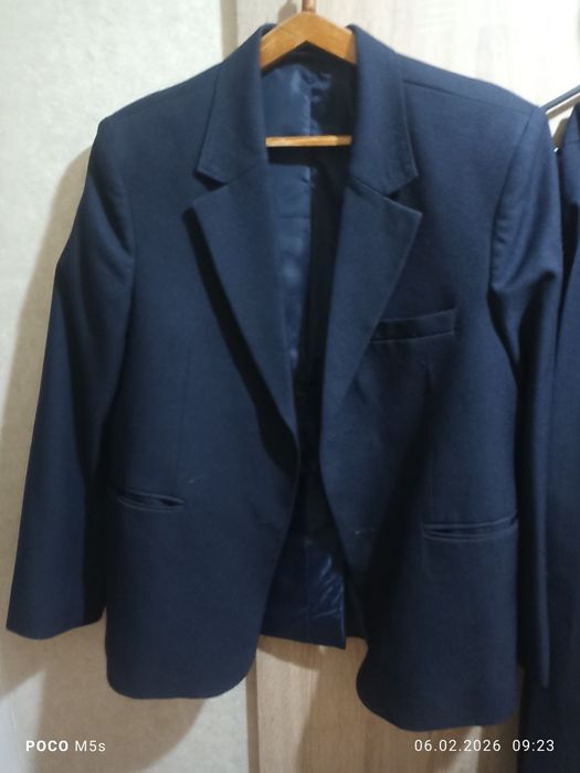 Форма частного судебного исполнителя на мужчину.