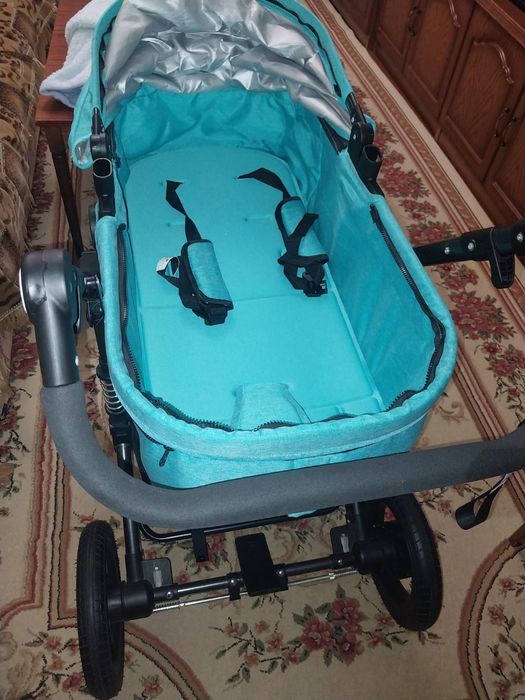 Продается детская коляска
