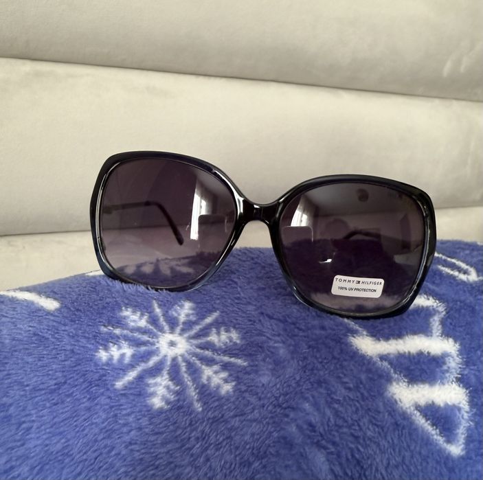 Нови оригинални очила Tommy Hilfiger