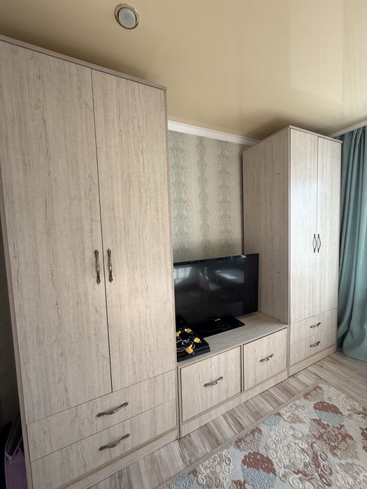 Продам шкаф стенку