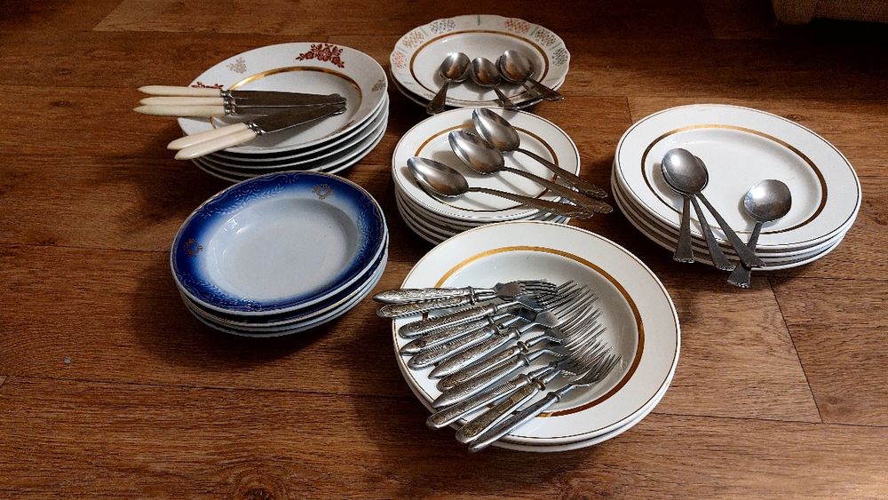 Продаю посуду в отличном состоянии б/у