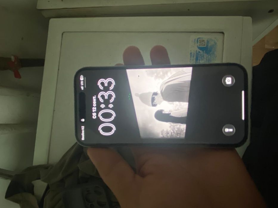 продам 15 про айфон