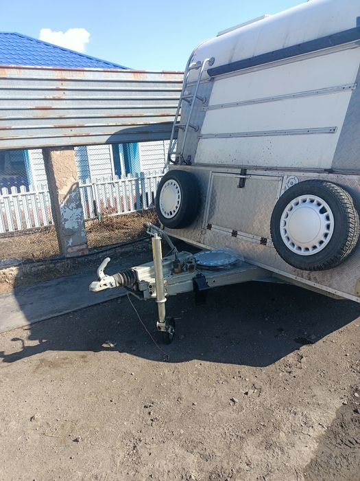 Продам двухкомнатный прицеп