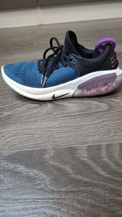 Adidasi Nike Joyride Run Flyknit