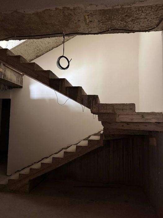 Евро дома Яккасарайский рн  Саломатина по 1.3 сотки 3 уровня 250 м2