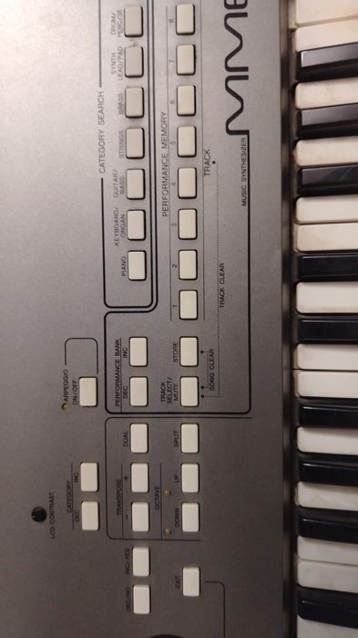 Сентизатор ямаха мм6