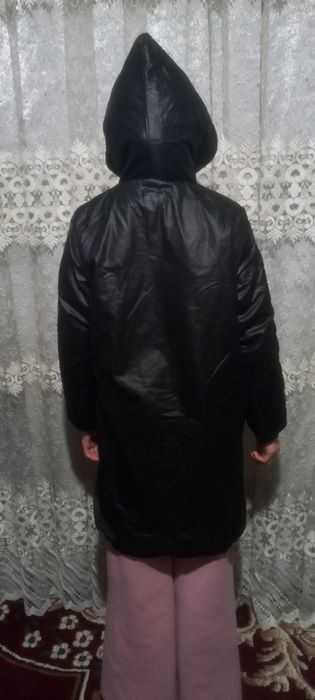 Kurtka qizlar uchun