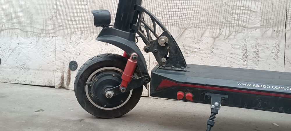 Электросамокат Skywalker 10s+