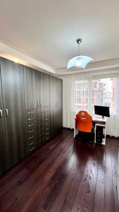 Дава се под наем Двустаен апартамент в София, Център - 68 кв.м за 525 € - Снимка #5