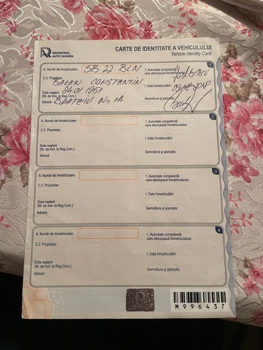 Vand autoutilitara Nissan