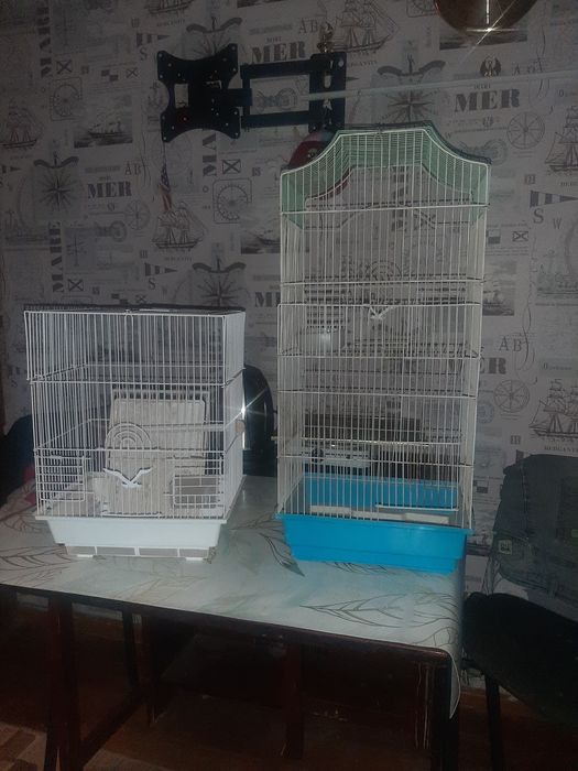Продам клетки для птиц