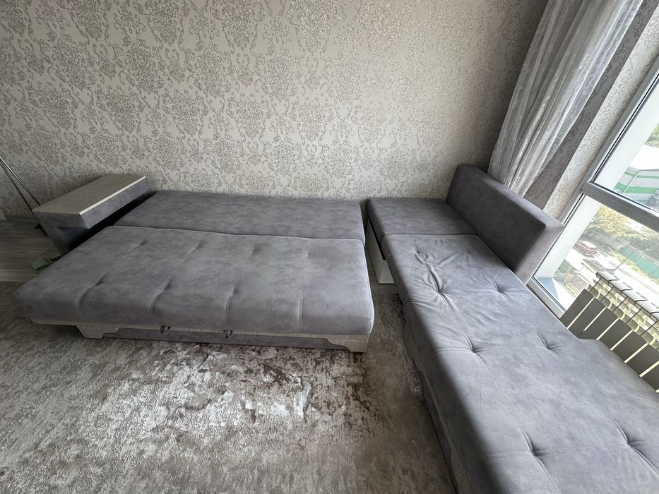Продам диван (самовывоз)