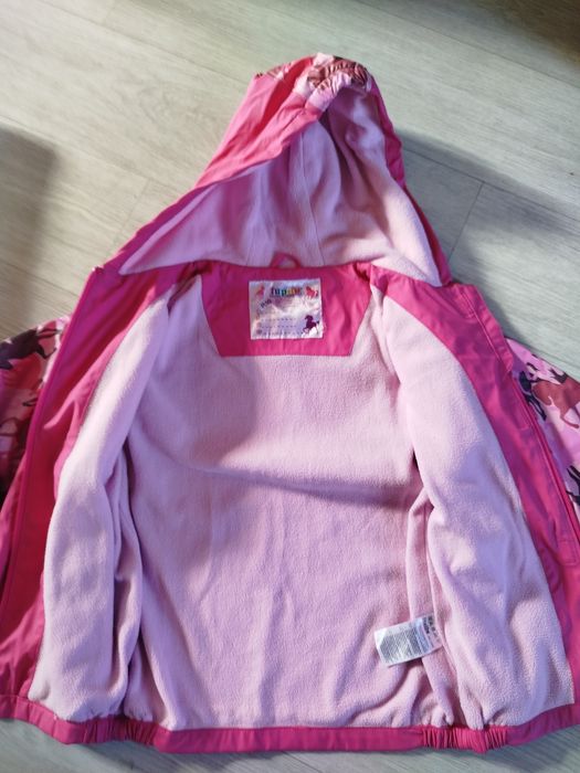 Продам костюм на девочку