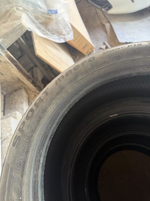 Шины клмплект 215/55R17 лето