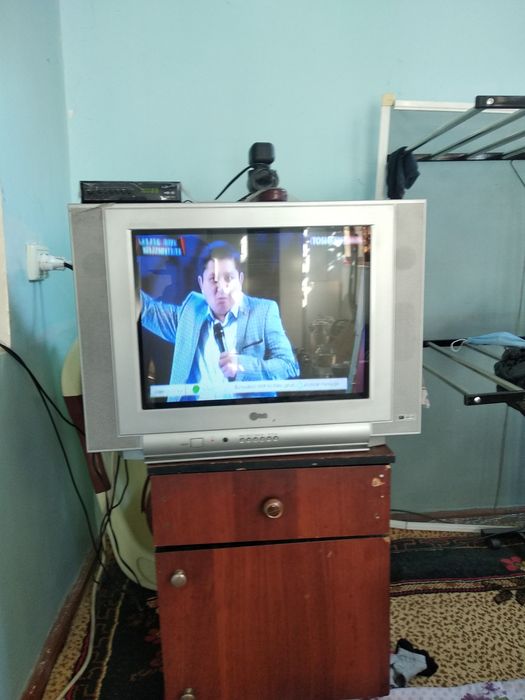 Тeливизор лж тунел тагидаги тумичкаси билан сотилади тливизор зур ишла