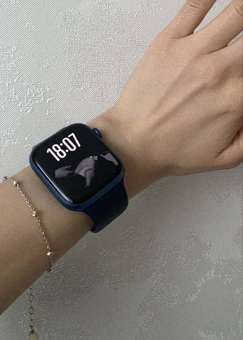 Продам Apple watch