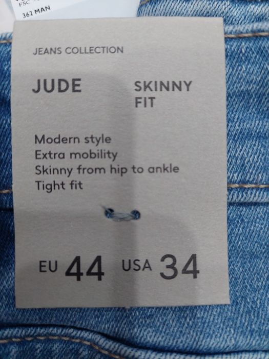 Blugi barbati 34(44) Mango