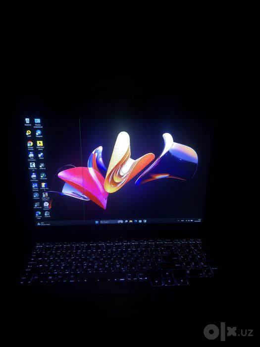 13-Th Gen Lenovo loq Gaming Ryzen-5 8gb DDR5 512-gb SSD RTX3050!