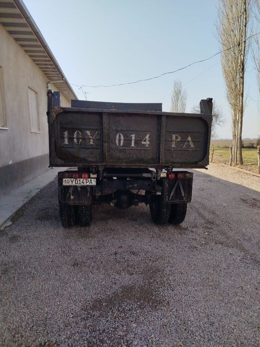 Zil MMZ 4502 samosval