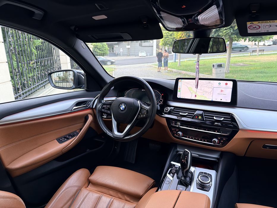 Bmw G30 LCI 2022 520E M-pack interior Trapa ceasuri Camera