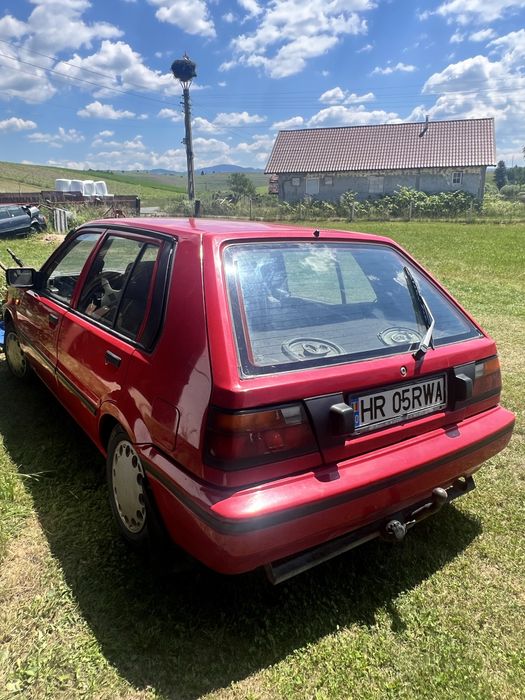 Nissan Sunny 1987