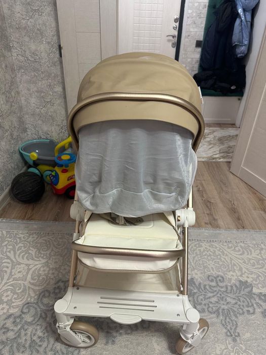 Детская коляска за 35000