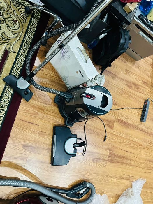 Мультиварка Redmond