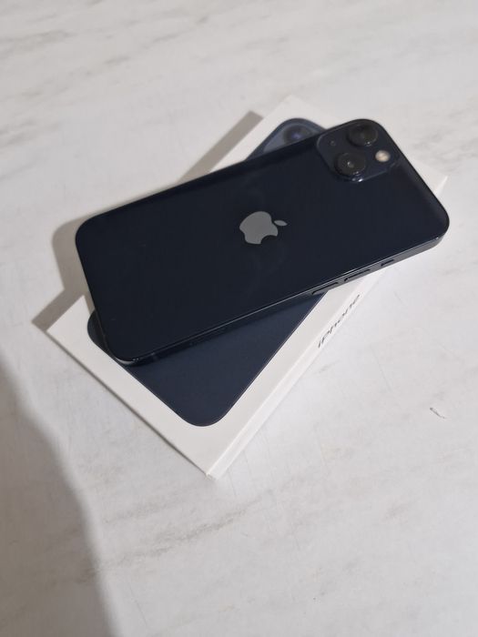 Продаётся iPhone 13