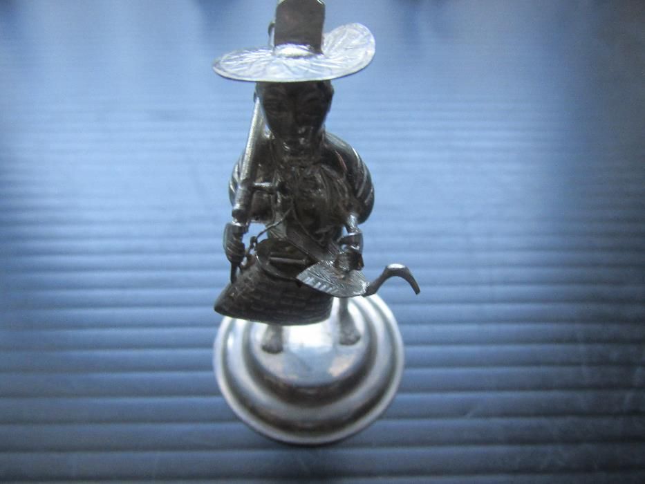 Миниатюрни фигури - Хонг Конг Sterling Silver